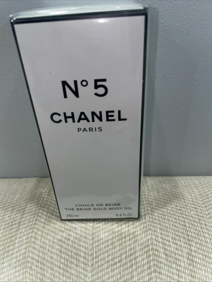CHANEL N°5 THE BEIGE GOLD BODY OIL 250ml N°5 The Beige Gold Body Oil - 8.4 FL. OZ. | CHANEL
