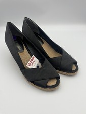 Circa Joan David Wedge Heels Open Toe Closed Heel Strap Black Womens 8.5 NEW