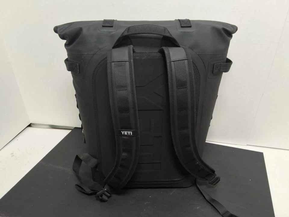 Hopper M12 Backpack Soft Cooler- BLACK - NEW - Image 4 of 4