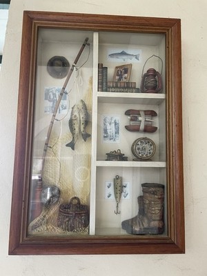 Modell Vitrine Deko Angeln Vintage - Angelrute, Rolle, Köder, Netz