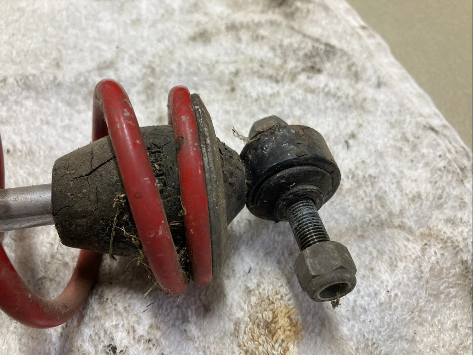 Amortiguador delantero Polaris Indy 500 1997 lado derecho se ajusta al lado izquierdo con hardware Foto 3 de 4