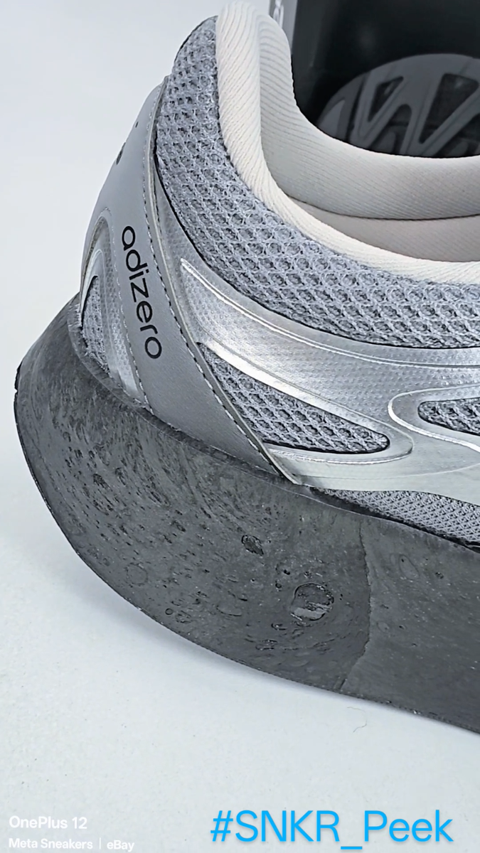 Adidas US 12 Men's Silver Grey Black Swirlfoam 00 Retro Adizero