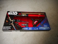 STAR WARS BLADEBUILDERS SPIN ACTION LIGHTSABER..**SEALED**NEW**FREE SHIPPING**