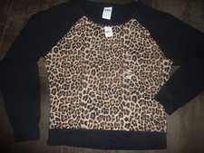 VICTORIAS SECRET PINK LEOPARD DOG LONG SLEEVE M TEE