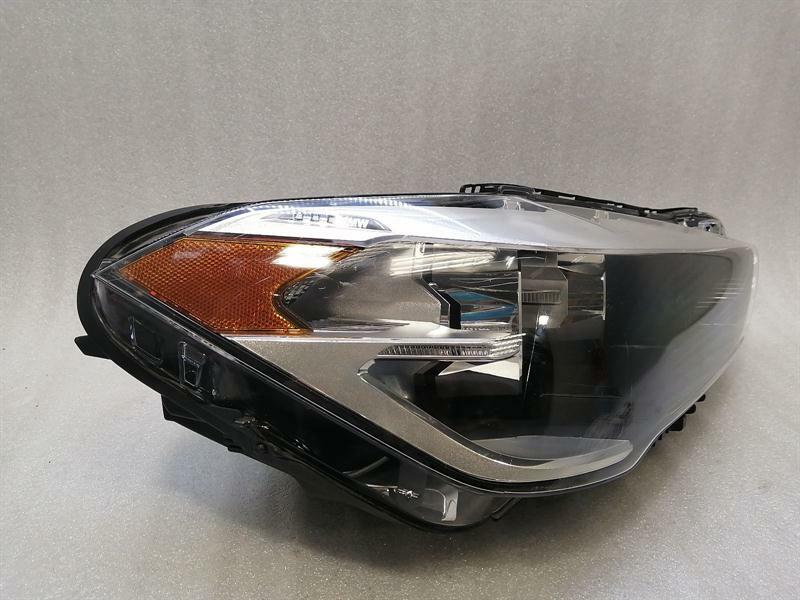 BMW X1 F48 Right Headlight 7346538 Headlight Scheinwerfer Rechts 