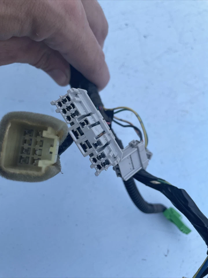 1999-2004 Odyssey Column Harness Pigtail Igntion Conector Wiper Plug Harness  - Image 2 of 4