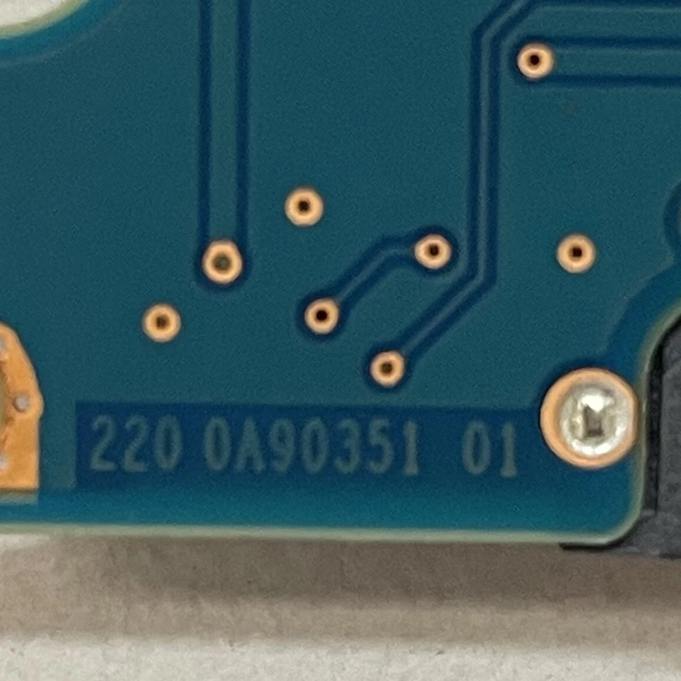 Hitachi 7K1000-1000 2.5" SATA HDD PCB Board HTS721010A9E630 220 0A90351 01 - Image 4 of 4