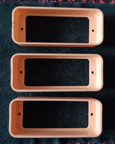 1969-70 Gibson USA Mini Humbucker Electric Guitar Pickup Rings Cream