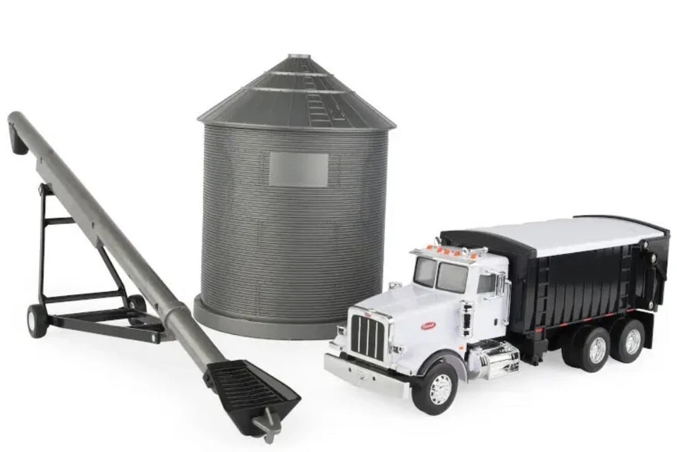 1/32 Big Farm Peterbilt Model 579 w/Grain Box, Bin and Auger ZFN46501 46501 ERTL - Image 2 of 2