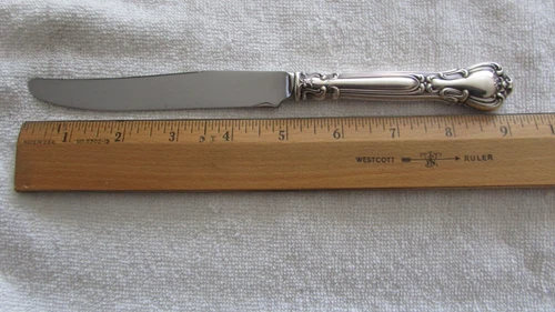 Chantilly Gorham Sterling Handle, Stainless Blade Dinner Knife 9 1/8" French