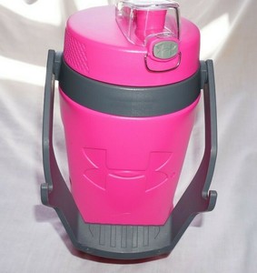 thermos hydration bottle 64 oz