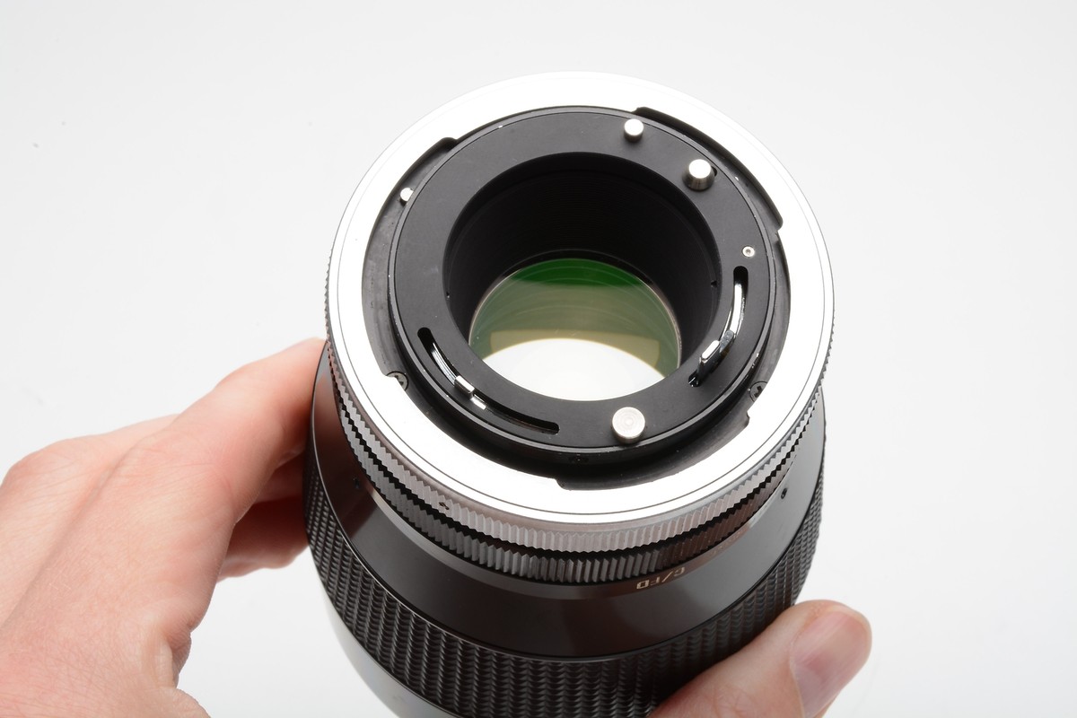 Vivitar Series 1 135mm f2.3 Tele lens, caps+sky filter, Canon FD