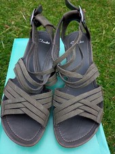 Clarks  Sadles size UK6  (39.5)  Khaki Nubuck D Fit New In box