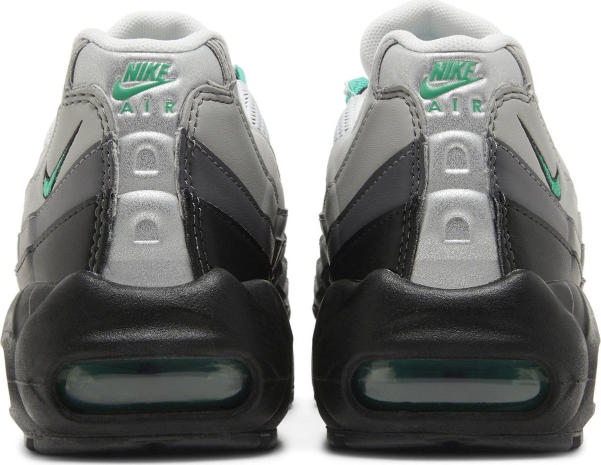 NIKE ☆ Air Max 95 WMN’S Next Nature Stadium Green Nike Air Max 95 Next Nature Wmns 'Stadium Green' — Kick Game
