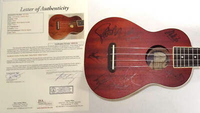SIGNED TRAIN  FULLY AUTOGRAPHED UKULELE FENDER GUITAR CERTIFIED JSA LOA #XX55120