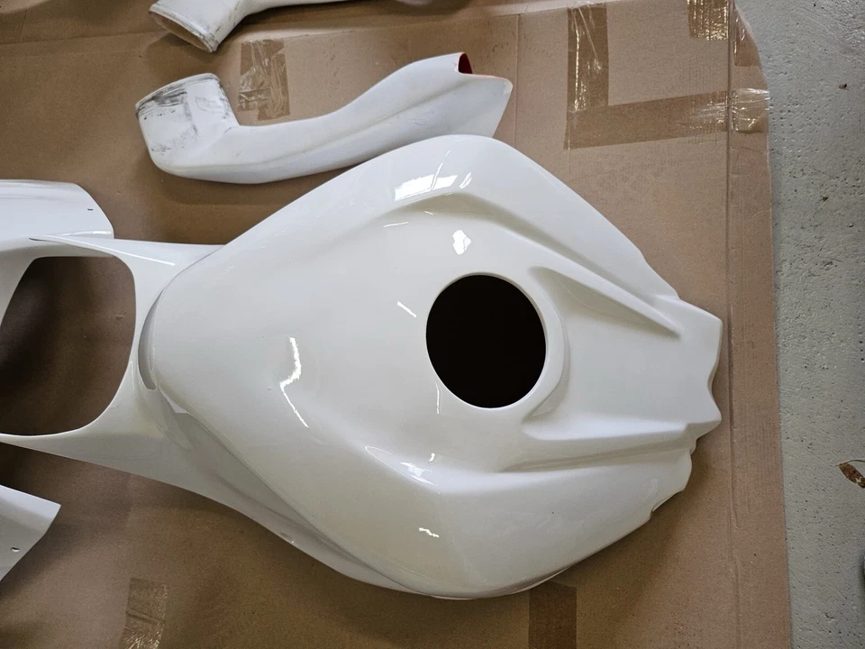 Rennverkleidung  - Bild 3 von 4