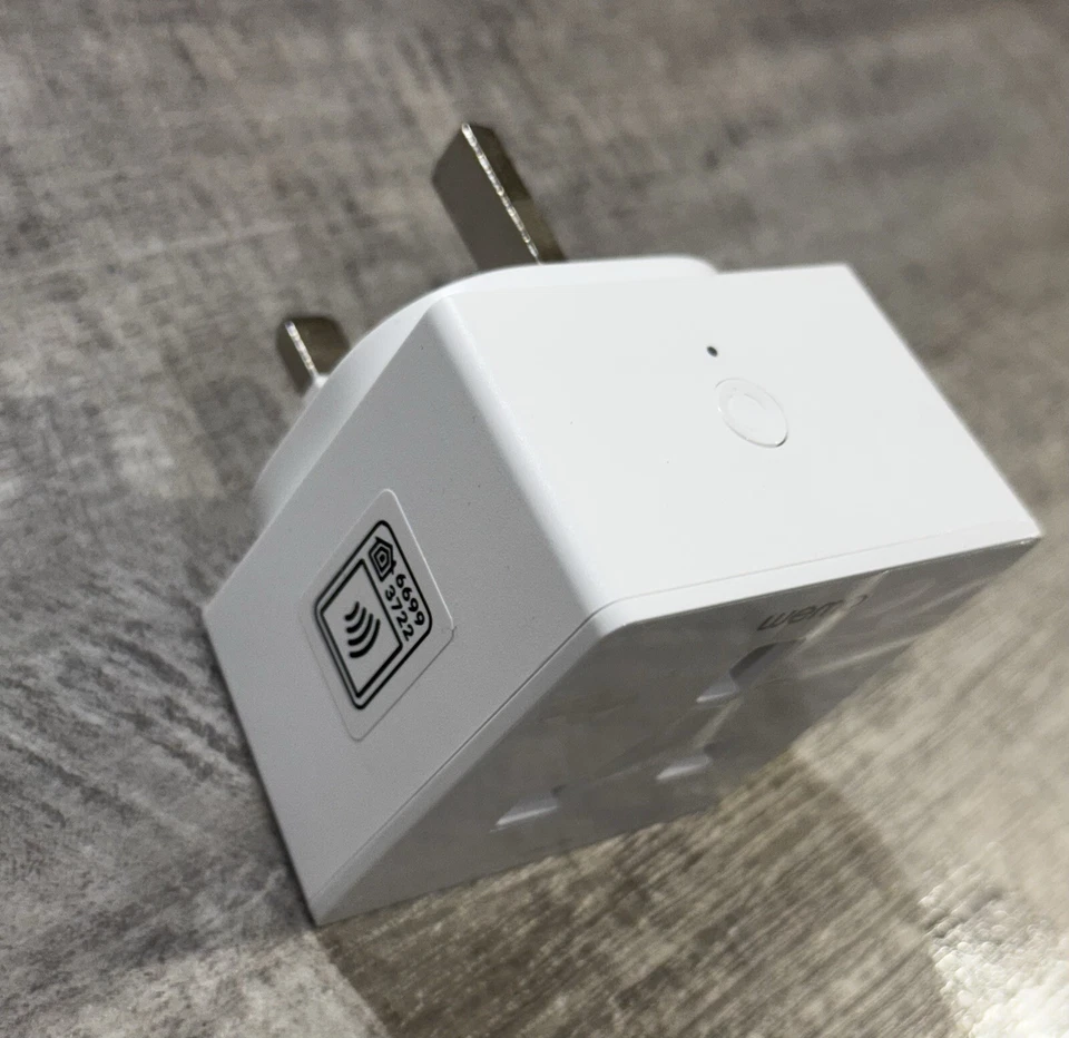 Apple Smart Plug - Wemo  - Image 3 of 4