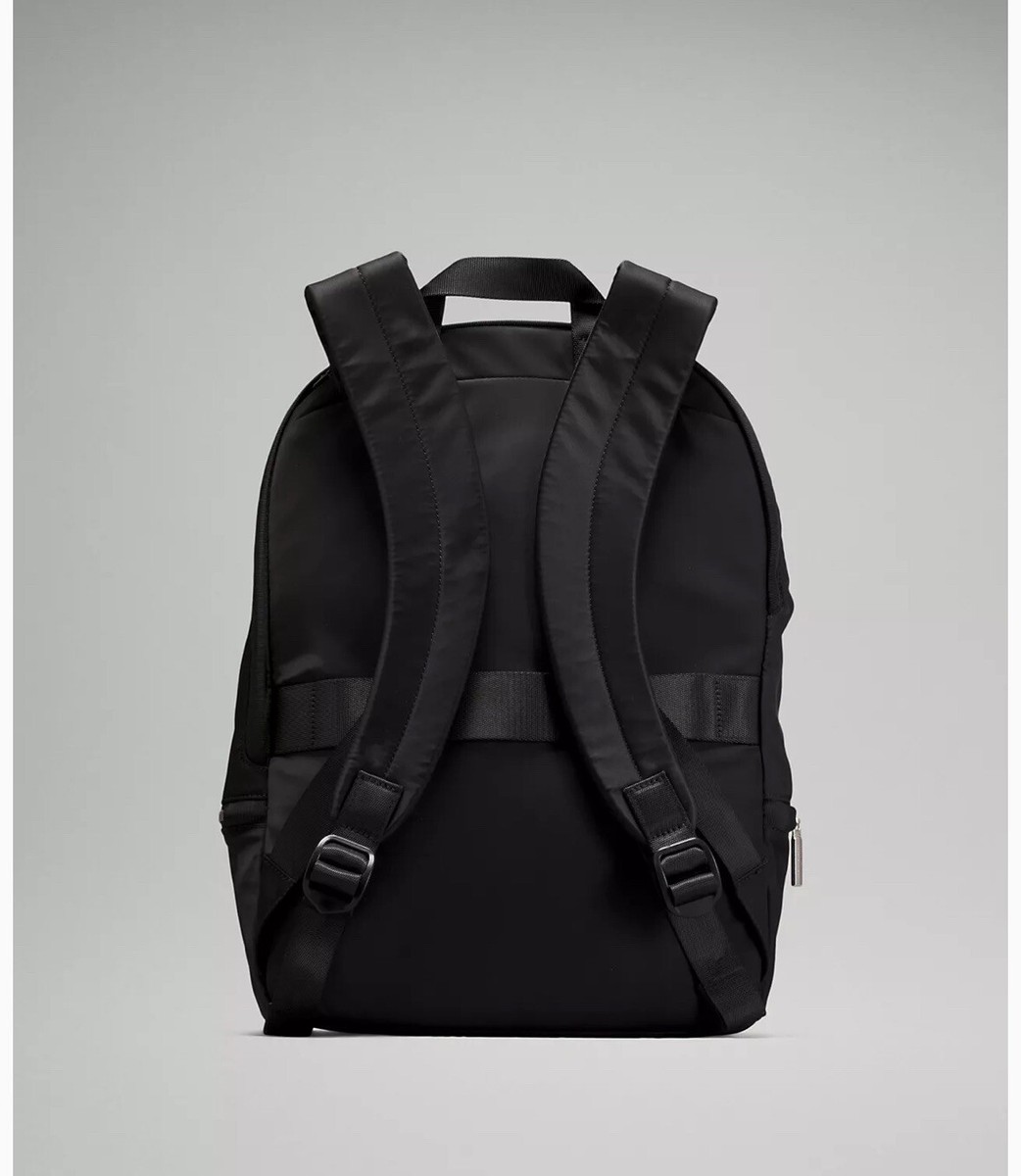 新品 lululemon シティアドベンチャー リュック デイパック 20L s-l1200.jpg
