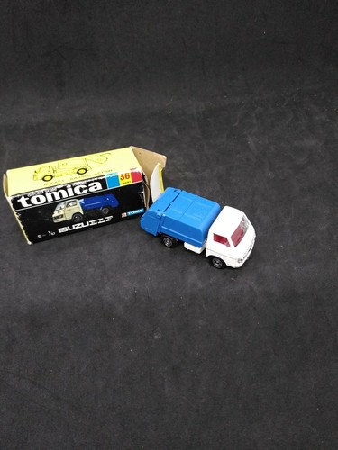 Tomica 36 Isuzu Elf Garbage Truck in Original Box 1:67 Scale Made in Japan - Picture 3 of 4