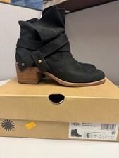 UGG Women's Elora Black Suede Boot Size 6 Brand New