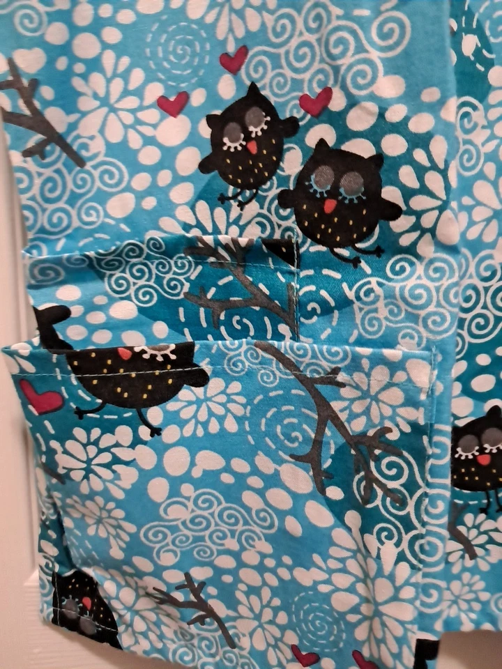 B Scrubs Blue & White Floral W/Owls Pattern Elastic Back Shirt/Top Size 2X NWT - Image 2 of 4