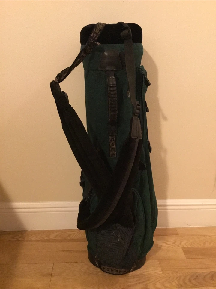 Ping J-Bag Hoofer Stand Bag with 4-way Dividers (No Rain Cover) - Image 2 of 4