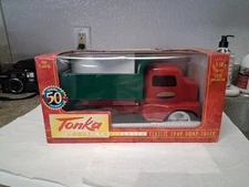 Tonka Collector Series Classic 1949 Dump Truck 1:18 50th Anniversary New In-Box