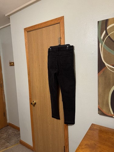 Loft "The Skinny" Neu mit Etikett Größe 8/29 einfarbig schwarz Knopfleiste einfarbig schwarz Jeans - Bild 2 von 6