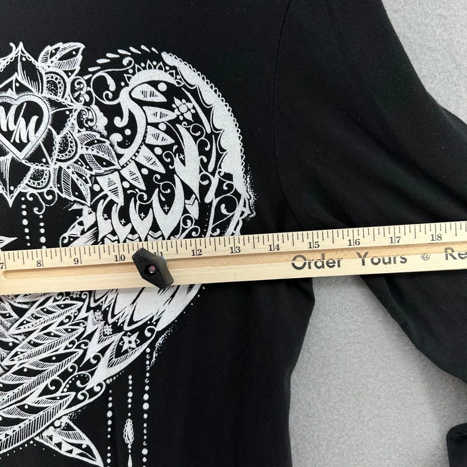 Top Metal Mulisha Negro Manga Larga Cuello en V Alas Corazón Nativo Floral Talla M Moto Foto 4 de 4