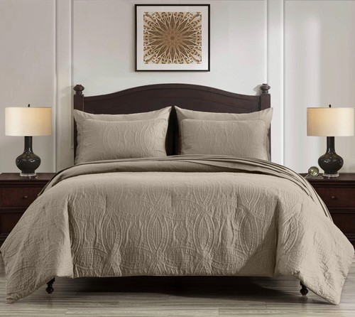 Chezmoi Collection Liam 7-Piece Bed in a Bag Medallion Comforter Set and Sheets - Picture 27 of 31