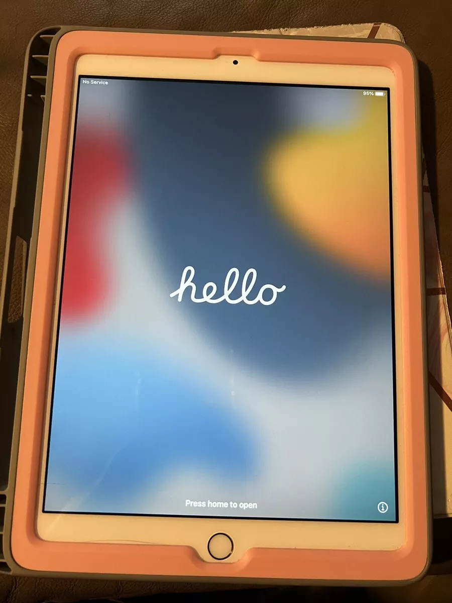 Apple iPad 6th Gen. 32GB, Wi-Fi + Cellular (Unlocked), 9.7in - Gold (CA)
