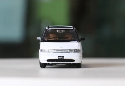 GCD 1:64 Toyota Previa 1st Generation Bullet White Alloy Car Model