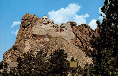 Mount Rushmore National Monument, South Dakota Postcard
