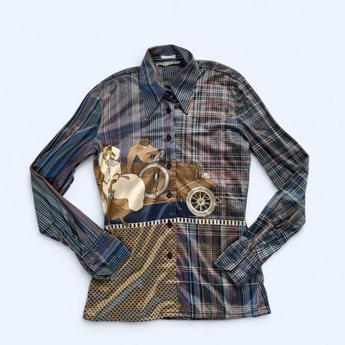Nik Nik Shirt (XS)
