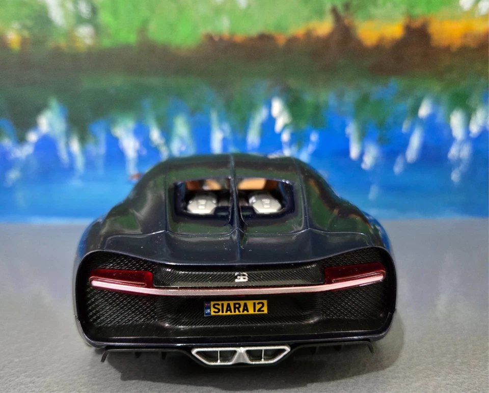 Bugatti Chiron 1:24 Blue Diecast Model – Custom Plates Gift for dad, mom ,uncle - Image 4 of 4