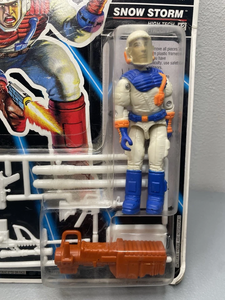 1993 Hasbro GI Joe Series 12 Battle Corps #12 Snow Storm Blue Variant Sealed - Image 2 of 4
