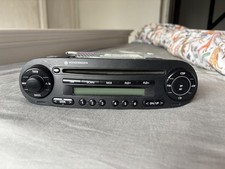 VW Beetle CD Radio MP3 Player / VWZ4Z5D0015051