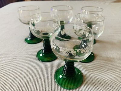Vintage-Luminarc France-grüner Bienenstock Stiel-Rebendekor Gläser 0,1l x 6 sehr guter Zustand