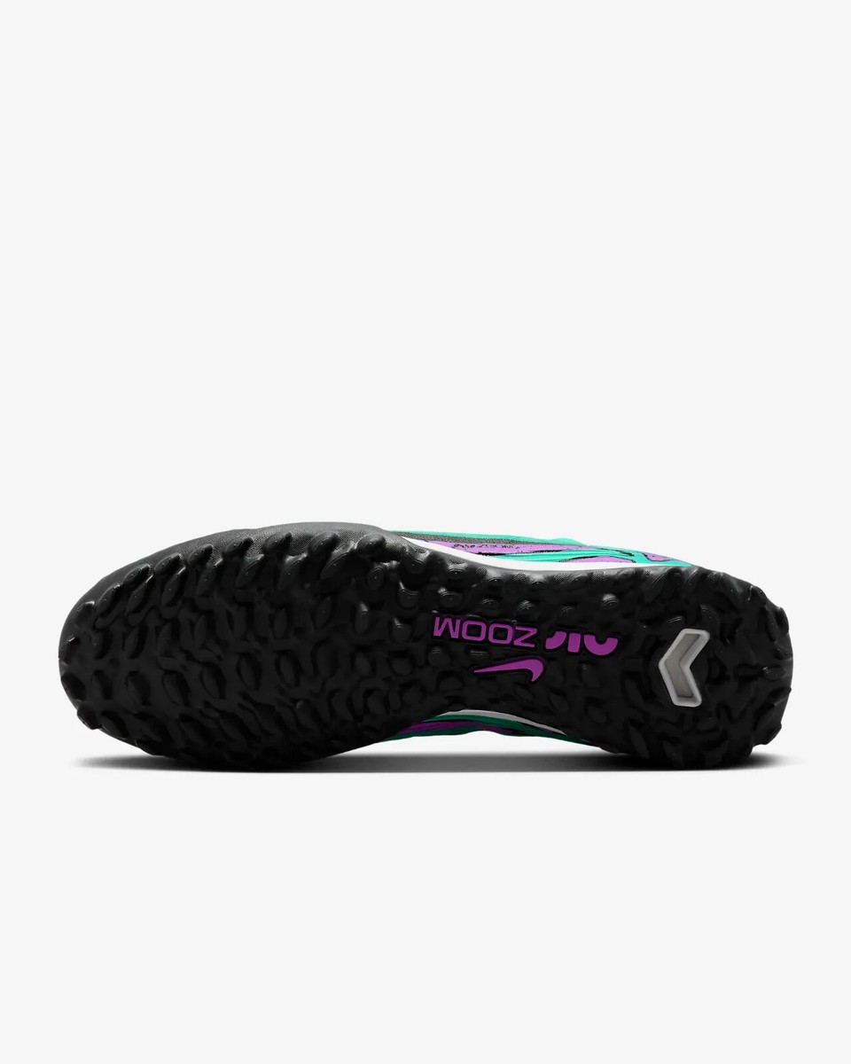 New Nike Zoom Mercurial Vapor 15 Pro TF Cleats - Hyper New Nike Zoom Mercurial Vapor 15 Pro TF Cleats - Hyper