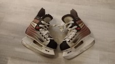 BAUER VAPOR ICE HOCKEY SKATES BOYS Girls UNISEX SIZE 10 D TUUK