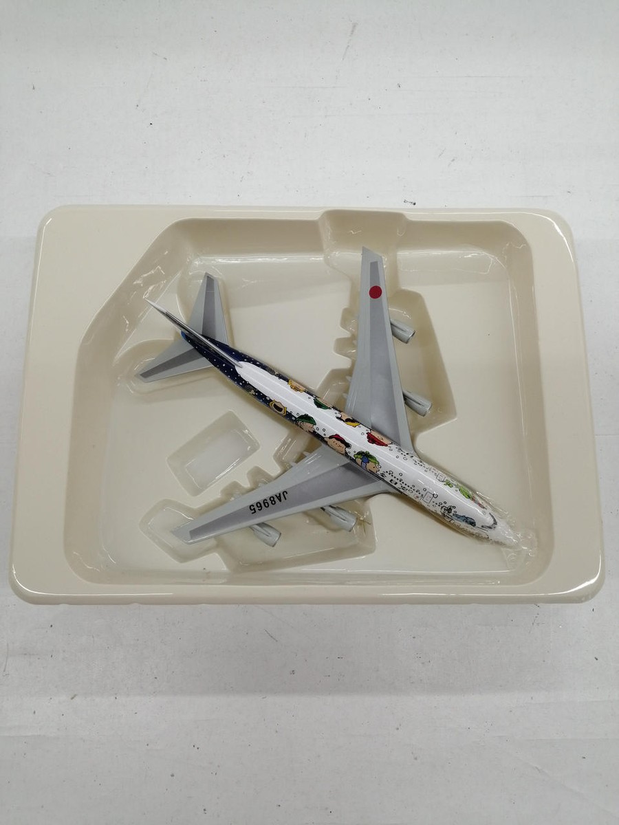 全日空 BOEING 747 1:400 SCALE スヌーピー All Nippon Airways - B747-400D - JA8139 - 