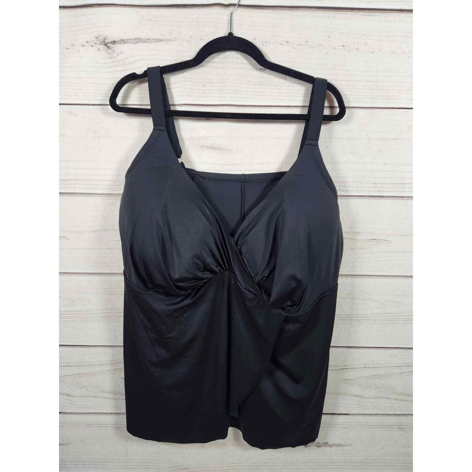 Swimsuits For All Women's Black Sleeveless One Pieces Tankini Swim Top