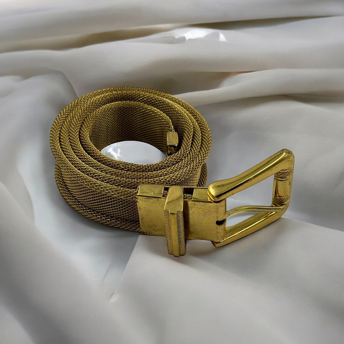 VTG 1990s metal belt Vintage 90s Metal Gold Square Chain West Belt – Holy Thrift main image 2