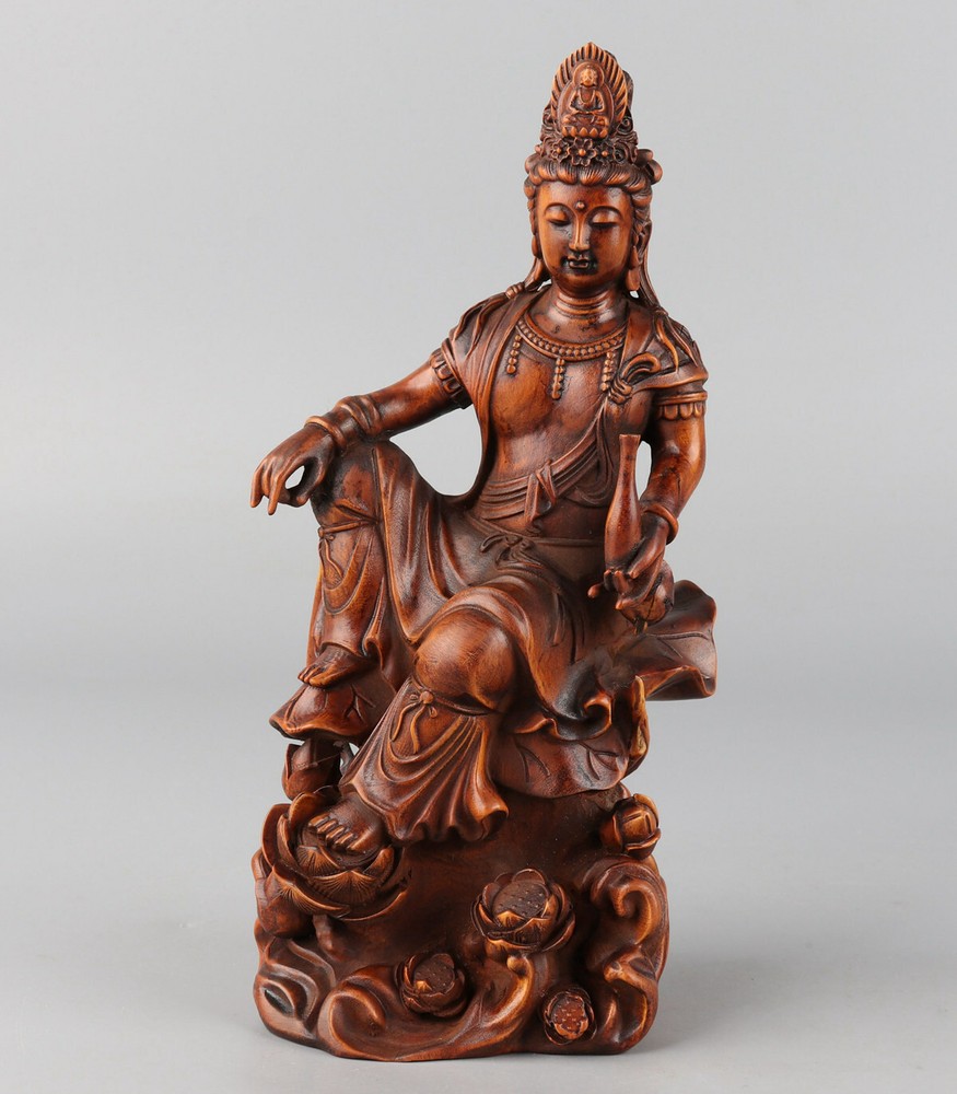 Chinese Exquisite Hand-carved Guanyin Carving Boxwood statue