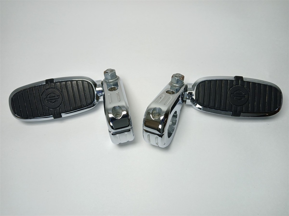 AN! Harley-Davidson 2012 Dyna Switchback Highway Pegs Crested Billet