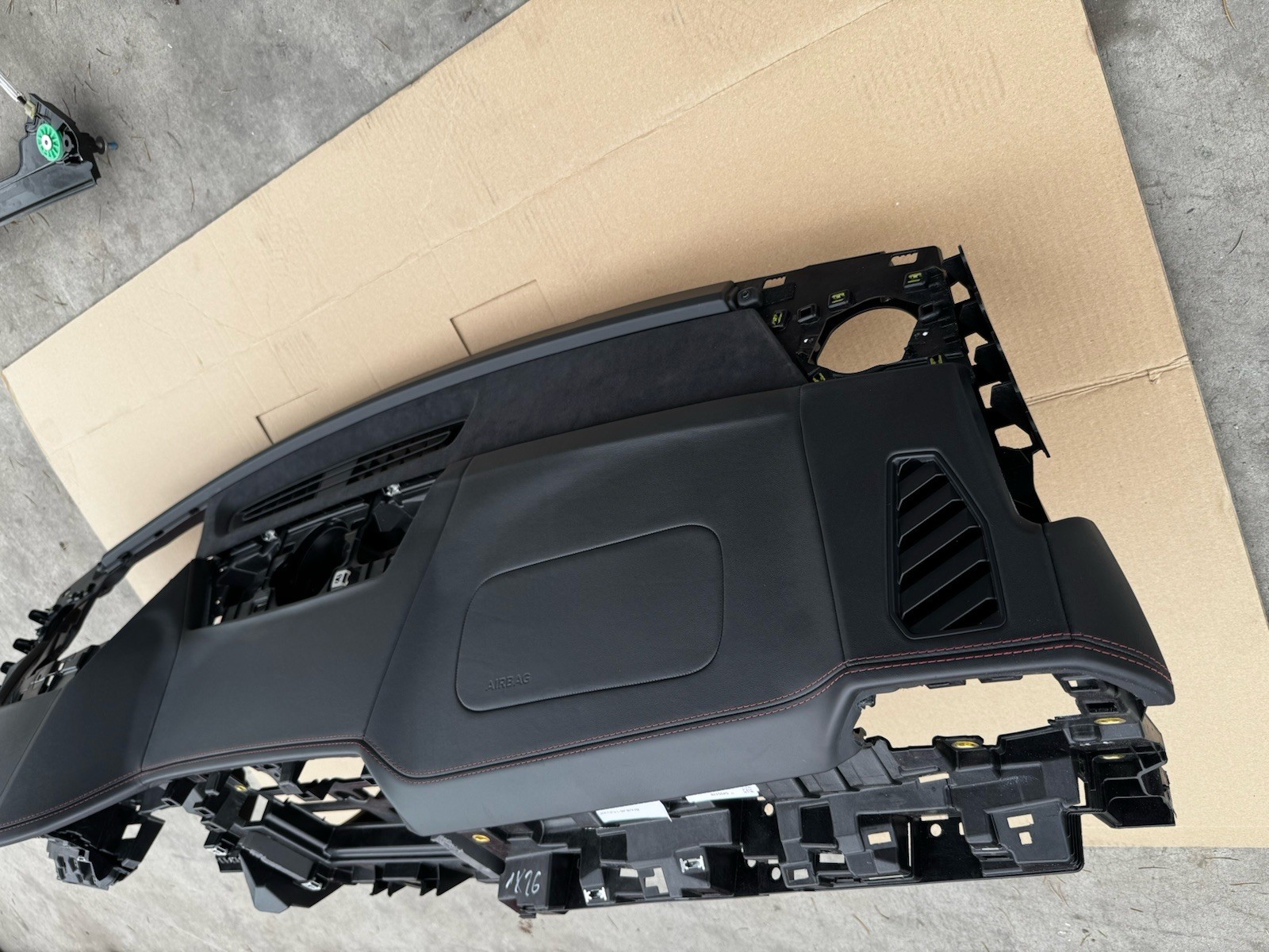 Lamborghini Urus Dashboard P/N 4ML857001K