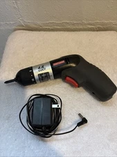 CRAFTSMAN CORDLESS 4.8V SCREWDRIVER MODEL 315.101650 w/ CHARGER WORKS USED