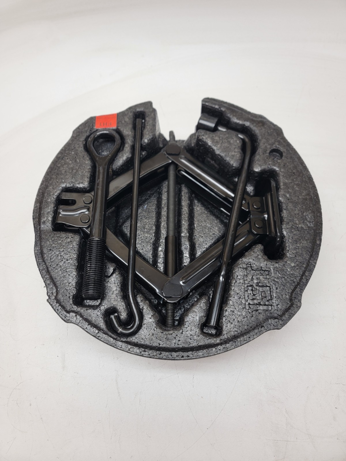 2014-2024 MASERATI GHIBLI S EMERGENCY SPARE TIRE TOOLKIT TOOL ASSEMBLY OEM