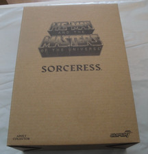NIB  SORCERESS SUPER 7 MASTERS OF THE UNIVERSE CLASSICS CLUB GRAYSKULL 2018