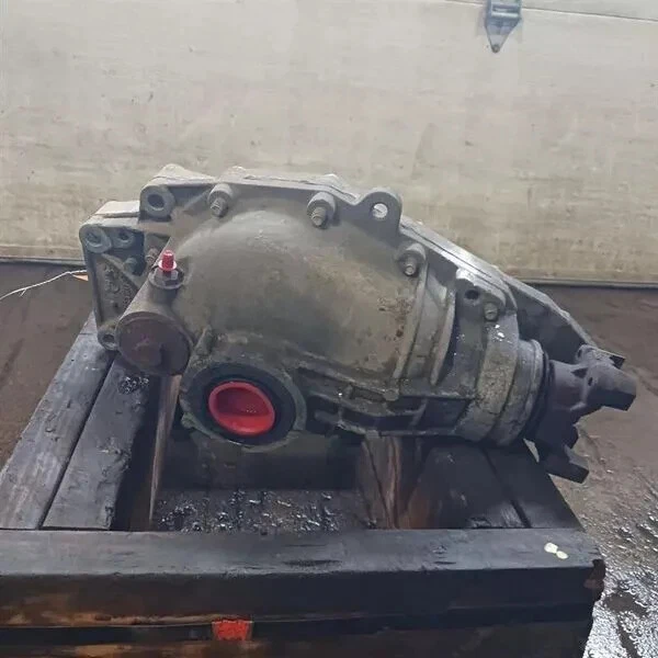 2002-2009 GMC Envoy Front Axle Differential Carrier 3.42 Ratio Opt GU6 OEM - Image 2 of 3